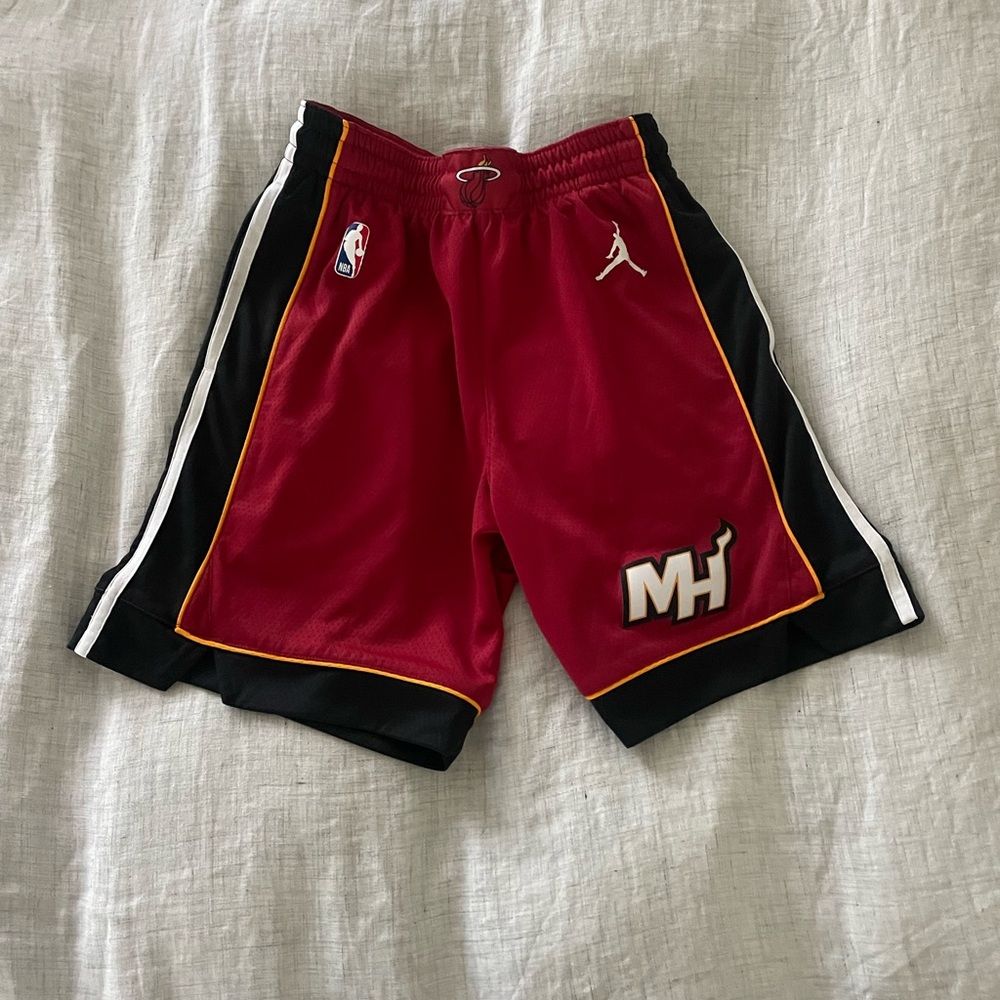 Nike Miami Heat Men’s/Boy’s Swingman shorts